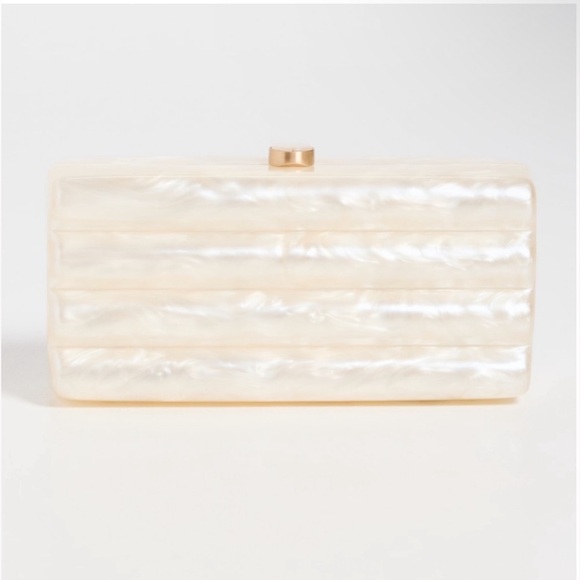 Cult Gaia Enid Clutch. Ivory. - Picture 8 of 15